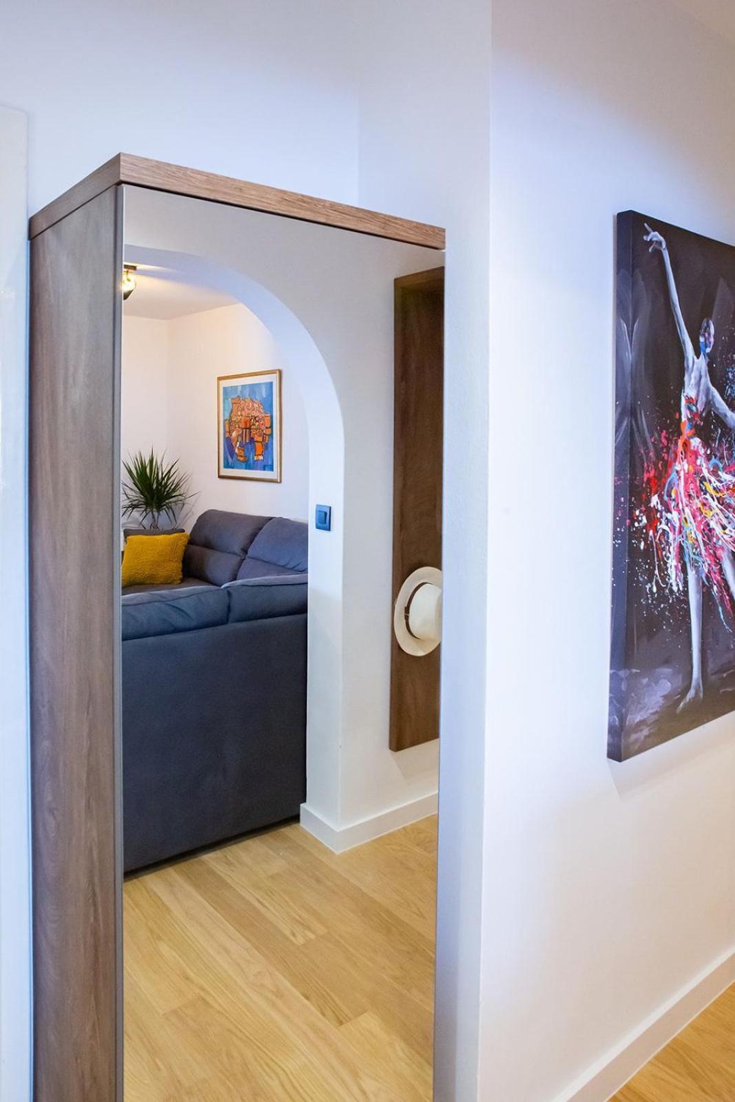 Three Bedroom Apartment With Old Town View - Orlanda'S Apartment Dubrovnik Eksteriør billede