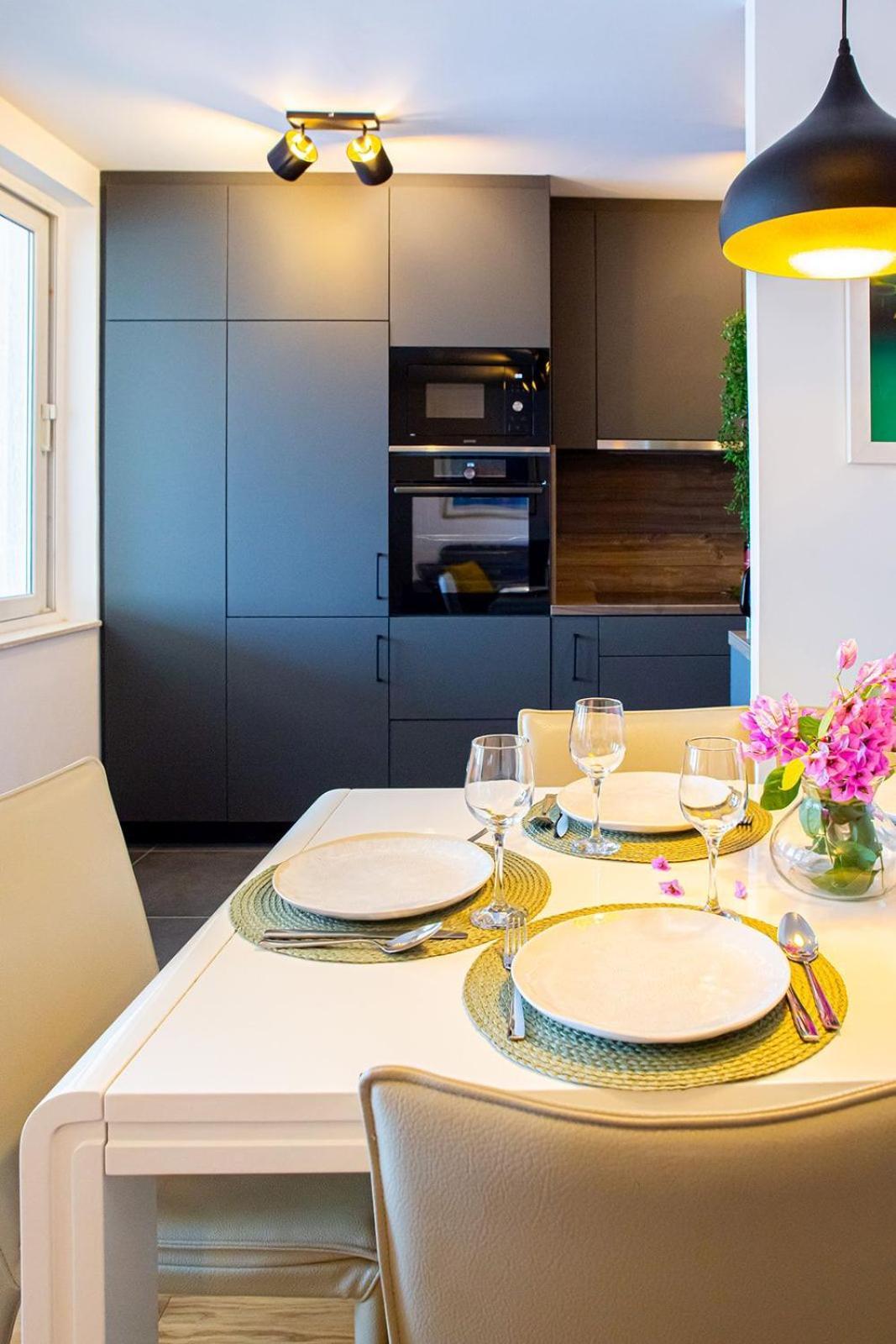 Three Bedroom Apartment With Old Town View - Orlanda'S Apartment Dubrovnik Eksteriør billede