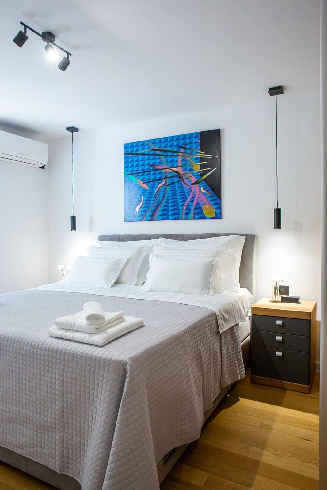 Three Bedroom Apartment With Old Town View - Orlanda'S Apartment Dubrovnik Eksteriør billede